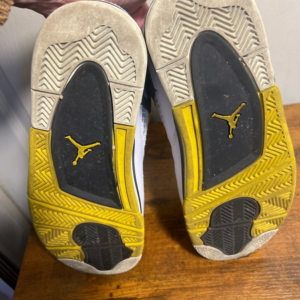 Nike Air Jordan 4 vivid sulfur White and Yellow Sneakers women’s - Picture 7 of 8
